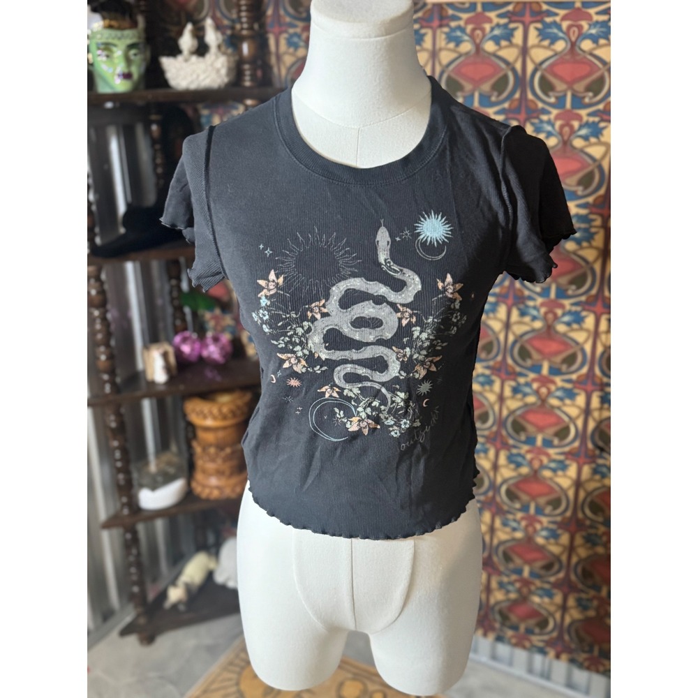 Arizona Jean Co Snake Graphic Ribbed Fitted Tee Women's Medium